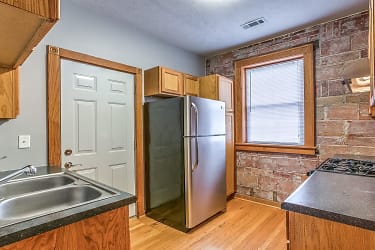 Alma Apartments - Omaha, NE