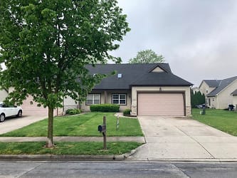 521 Radcliff Dr - Westerville, OH