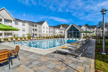 The Highlands At Sweetwater Creek Apartments - Duluth, GA