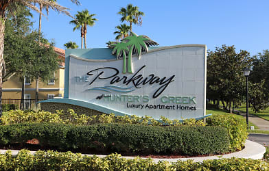 The Parkway At Hunter's Creek Apartments - Orlando, FL
