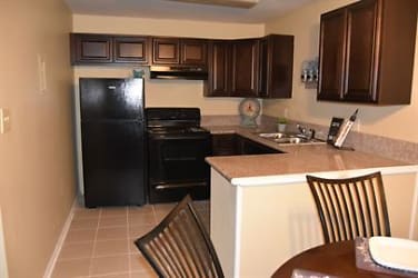 4725 Madison Ave unit 69Indianapolis - Indianapolis, IN