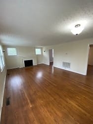 4010 W Martin Mill Pike unit A - Knoxville, TN