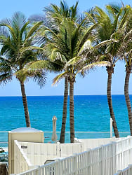 3580 S Ocean Blvd #3C - South Palm Beach, FL
