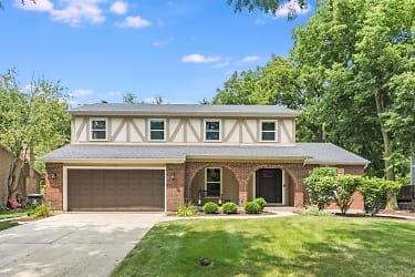 1039 Whirlaway Ave - Naperville, IL