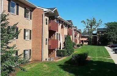 Village Of Pineford Apartments - Middletown, PA