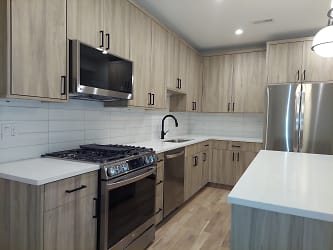 4857 N Seeley Ave unit 2 - Chicago, IL