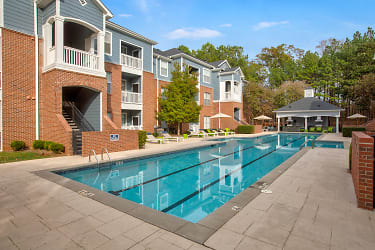 Halston Riverside Apartments - Lawrenceville, GA