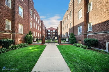 1337 W Touhy Ave unit 1335-1N - Chicago, IL
