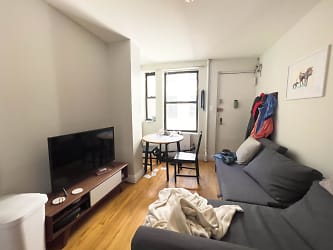 128 Thompson St unit 19 - New York, NY