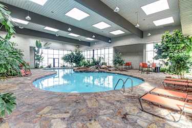 Silver Springs Apartment - Wichita, KS