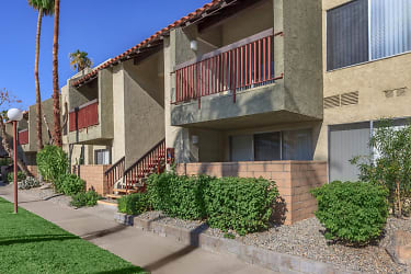 The Sage Courtyard Apartment Homes - Palm Springs, CA