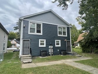 260 N Tacoma Ave unit 2 - Indianapolis, IN