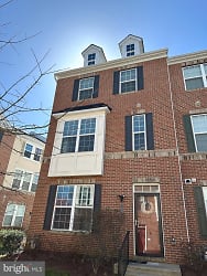 3508 Woodlake Dr #41 - Silver Spring, MD