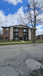14785 Lake View Dr #204 - Orland Park, IL