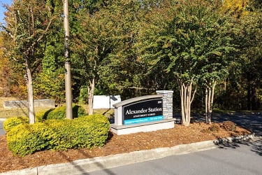 Alexander Station Apartments - Salisbury, NC
