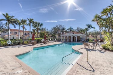 11066 Harbour Yacht Ct #4 - Fort Myers, FL