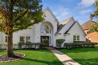 2044 Cannes Dr - Plano, TX
