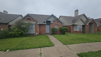 516 Lookout Mountain Trail - Mesquite, TX