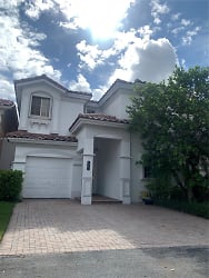 6843 NW 109th Ave - Doral, FL