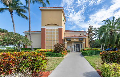 Furnished Studio - Boca Raton - Commerce Apartments - Boca Raton, FL
