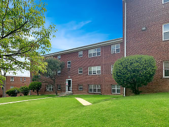 Roland Park Apartments - undefined, undefined