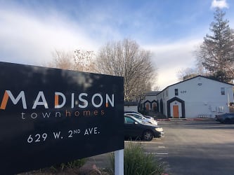 629 W 2nd Ave - Chico, CA