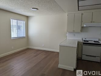 7606 S Figueroa St Unit 7 - undefined, undefined