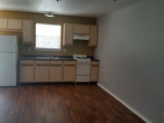 1976 Quality Blvd unit 17 - undefined, undefined