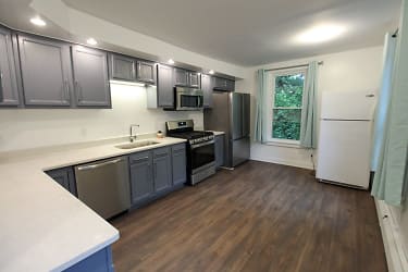 710 E State St unit 1BR - Ithaca, NY