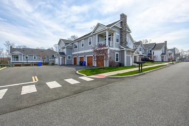 The Cove At Gateway Commons - East Lyme, CT
