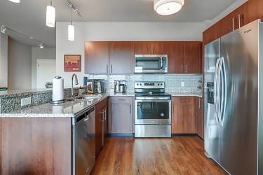The Granary Lofts Apartments - Milwaukee, WI