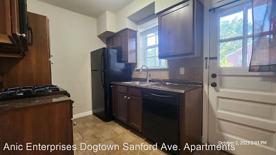1020 Sanford Avenue Apartments - Saint Louis, MO