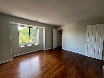 511 Woodward Ave unit E - New Haven, CT