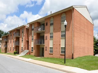 Painters Mill Apartments - Owings Mills, MD