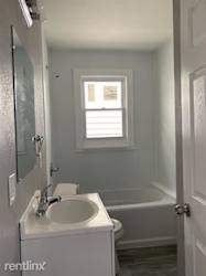 77 Woodward Ave - Ecorse, MI