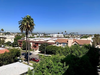 3751 Jasmine Ave - Los Angeles, CA