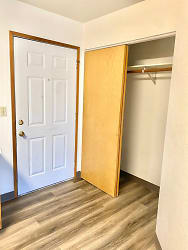 1565 NW Portland Ave unit 3 - Bend, OR