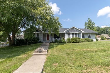 3509 Scottson Way - Columbia, MO