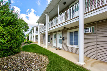 Bruziv - Stow Apartments - Stow, OH