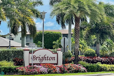204 Brighton E - Boca Raton, FL