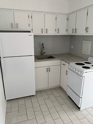 2353 W Jarvis Ave unit GG - Chicago, IL