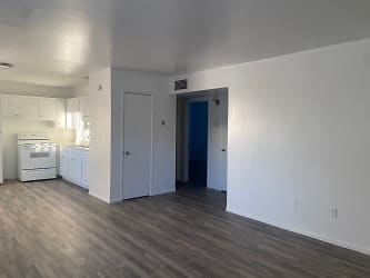 The Onyx Apartments - Tucson, AZ
