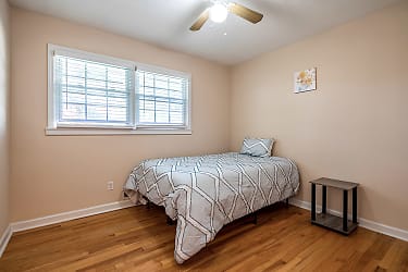 Room For Rent - Marietta, GA