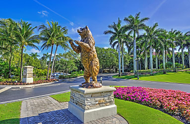 135 Brackenwood Rd - Palm Beach Gardens, FL
