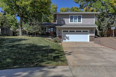 2801 Fauborough Ct - Fort Collins, CO