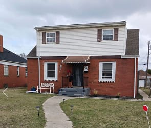 247 Cleveland St - Gary, IN