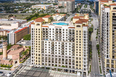 801 S Olive Ave #813 - West Palm Beach, FL