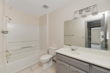 910 W Cherokee Ave unit 914 - undefined, undefined
