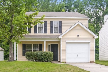 1413 Griers Grove Rd - Charlotte, NC