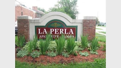 La Perla Apartments - Indianapolis, IN